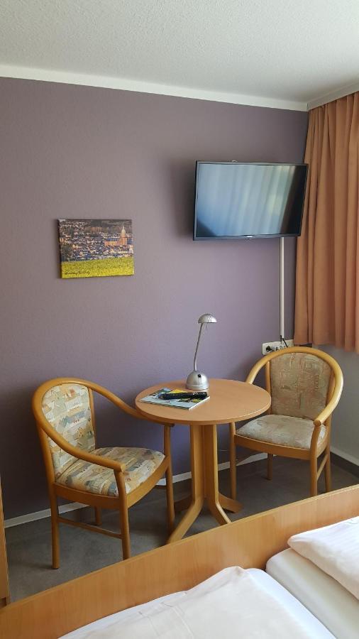 Hotel Vierenstrasse Neudorf  Exteriör bild