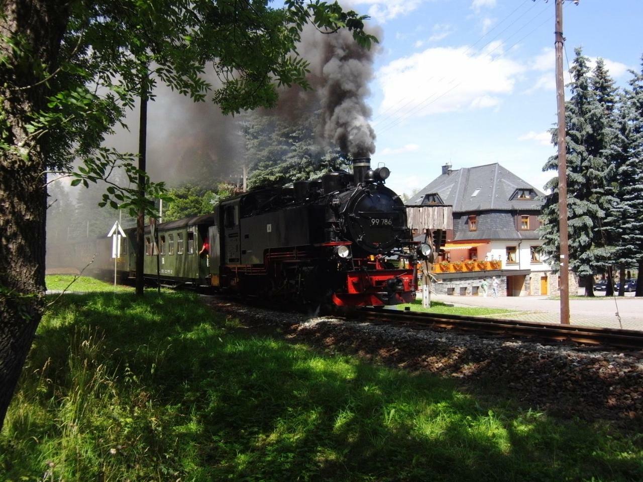 Hotel Vierenstrasse Neudorf  Exteriör bild