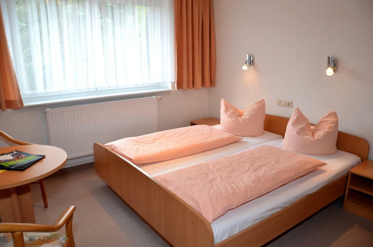 Hotel Vierenstrasse Neudorf  Exteriör bild